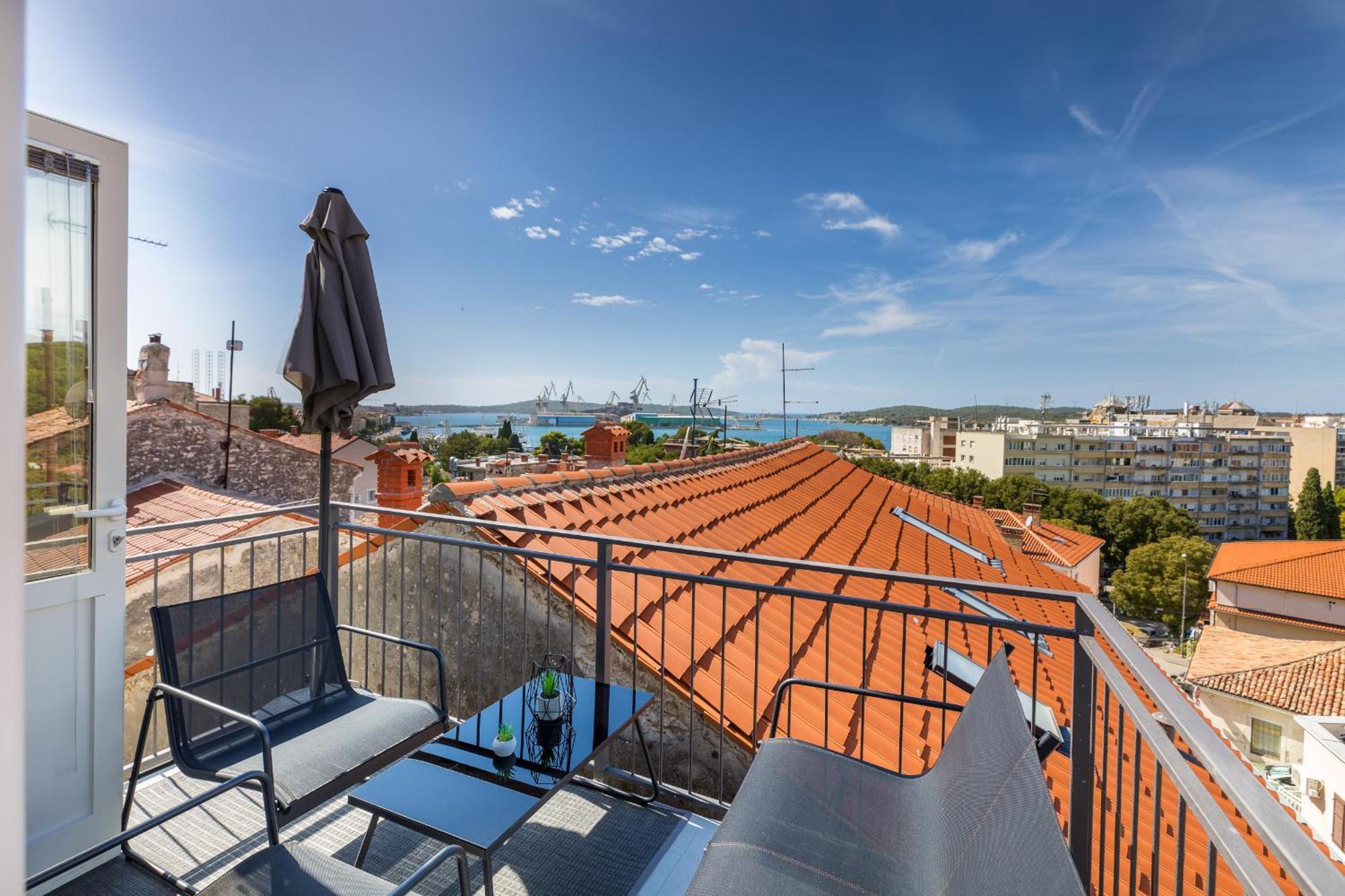 Pula Bay View Apartment Экстерьер фото